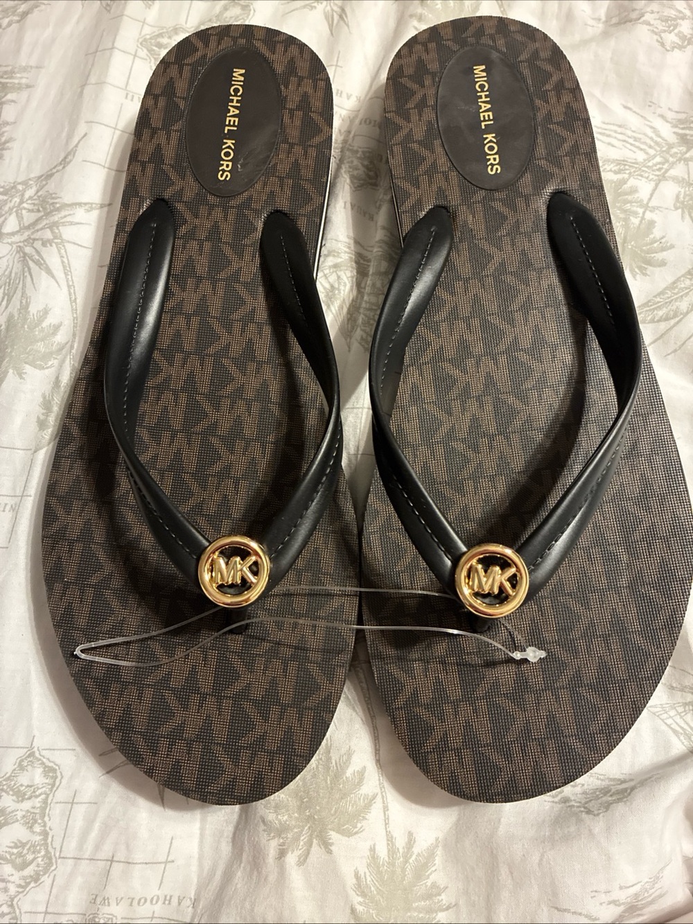 Michael kors ladies flip flops size 10